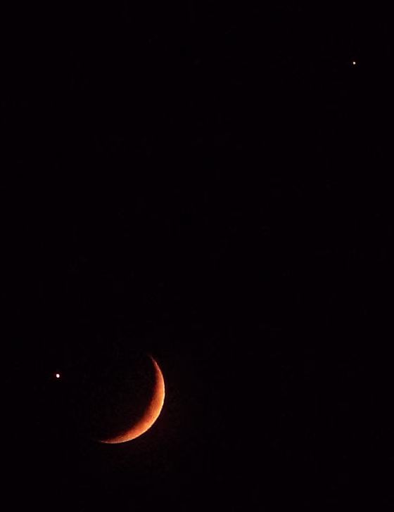 Image: Crescent moon